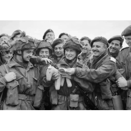 Lampe Orilux WW2 – Paras et Commandos britanniques Normandie 1944