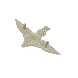 Cap badge Parachute Regiment British Airborne