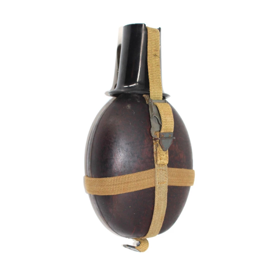 Canteen Wehrmacht tropical type 1943 Canteen Wehrmacht tropical type 1943