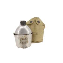 Canteen US Army 1942