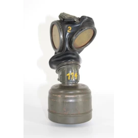 Camouflaged gas mask canister 1940