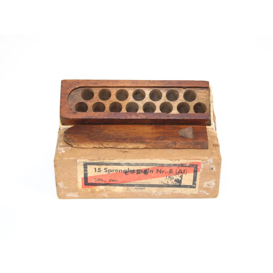 Boite en bois pour détonateur grenade M-24 Boite en bois pour détonateur grenade M-24