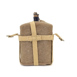 Canteen Canadian 1943